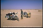 ... meeting a nice german guy (a Swabian=ein Schwabe) with tire problems in the middle of the SAHARA_winter 1987 / 88_during my trip to KENYA_Jochen A. Hbener