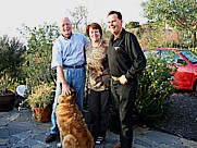 die netten Nachbarn der"casaconchita" im Nordwesten v. 'LA PALMA': hier: Jrgen und Inge, zusammen mit Jochen und Gasthund Nika